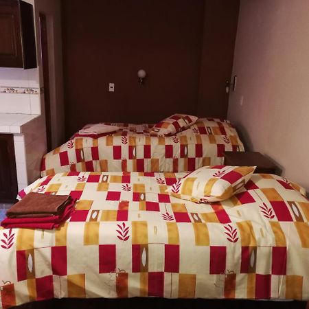 Hostal La Casona Potosi Bagian luar foto