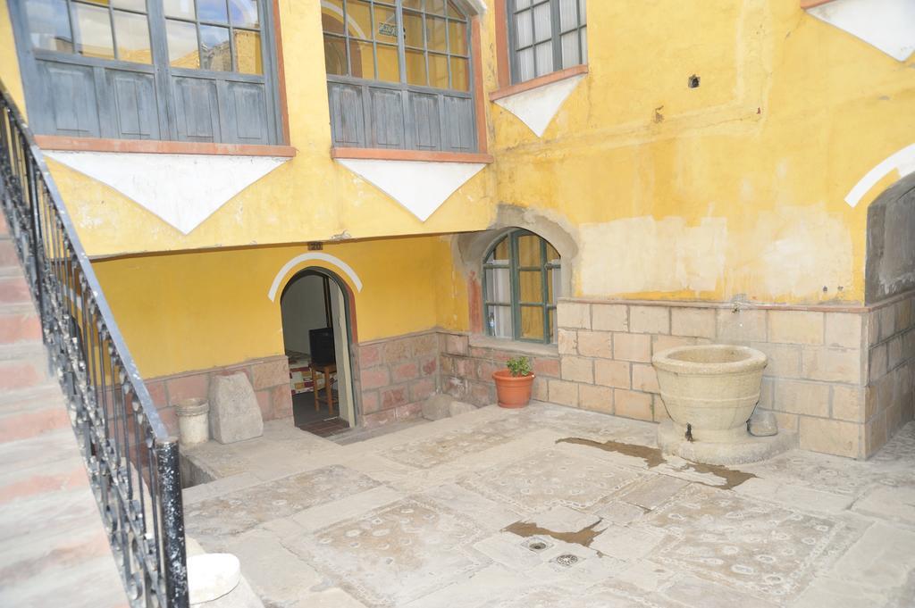 Hostal La Casona Potosi Bagian luar foto